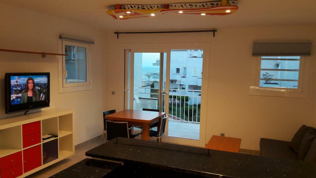 Residencia Platja De Roses Διαμέρισμα Εξωτερικό φωτογραφία
