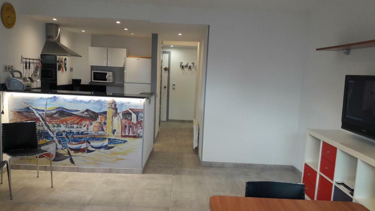 Residencia Platja De Roses Διαμέρισμα Εξωτερικό φωτογραφία